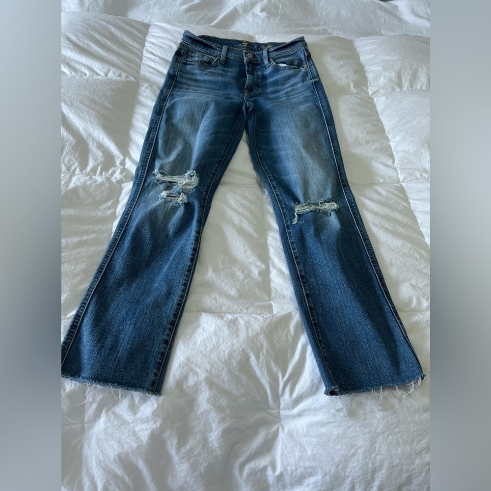 7 For All Mankind Women's Edie Jeans Straight Leg Distressed Raw Hem SZ 27.